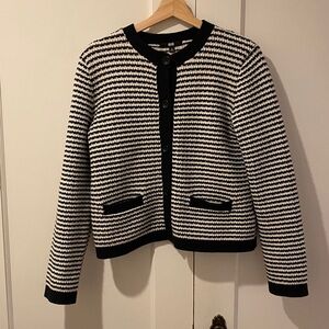 Uniqlo Striped Black and White Cardigan